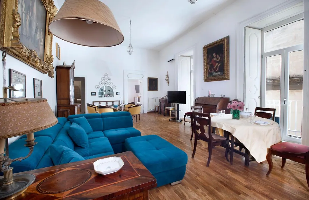 Suite Contè Chiaia-1